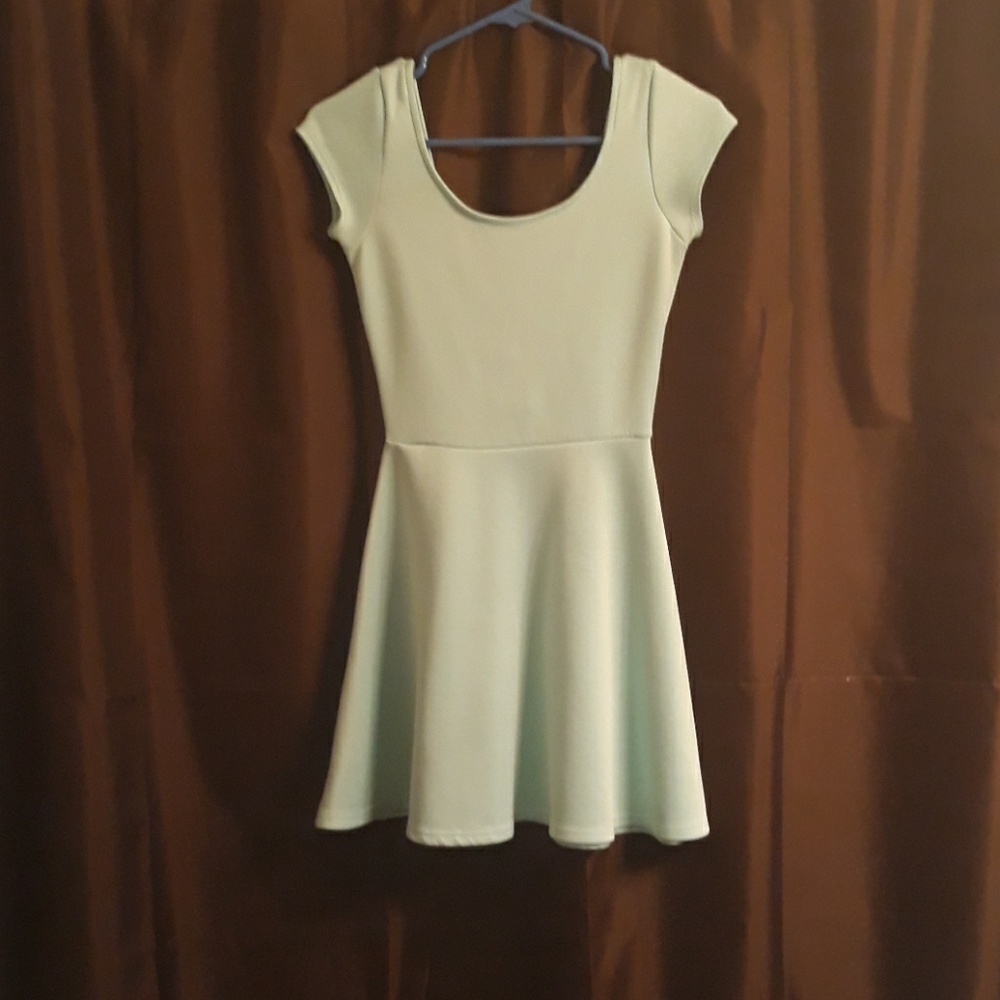Short dress